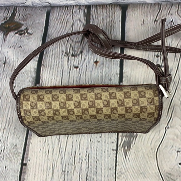 LIZ CLAIBORNE Brown/Tan Vinyl Crossbody/Clutch Bag - Picture 9 of 17
